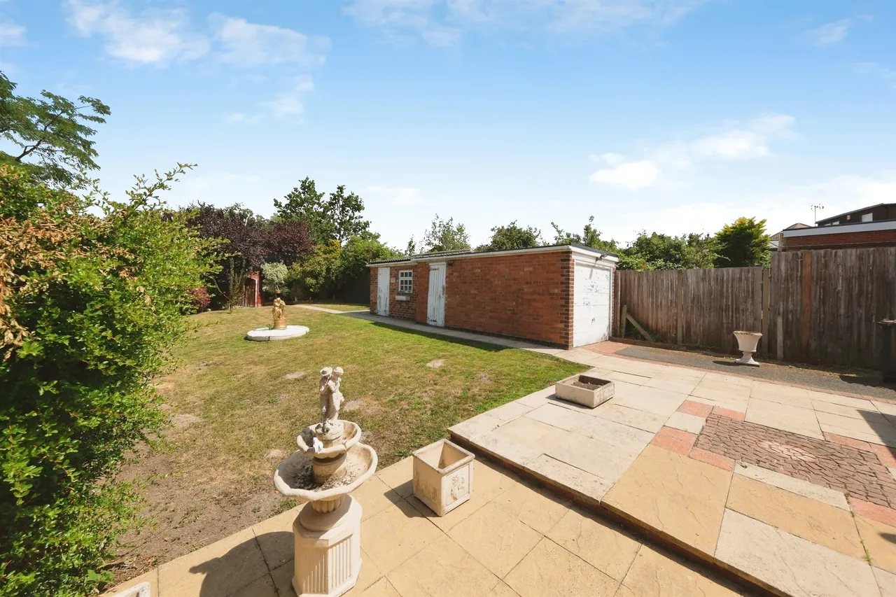 Hobsic Close, Brinsley, NG16, photo 3