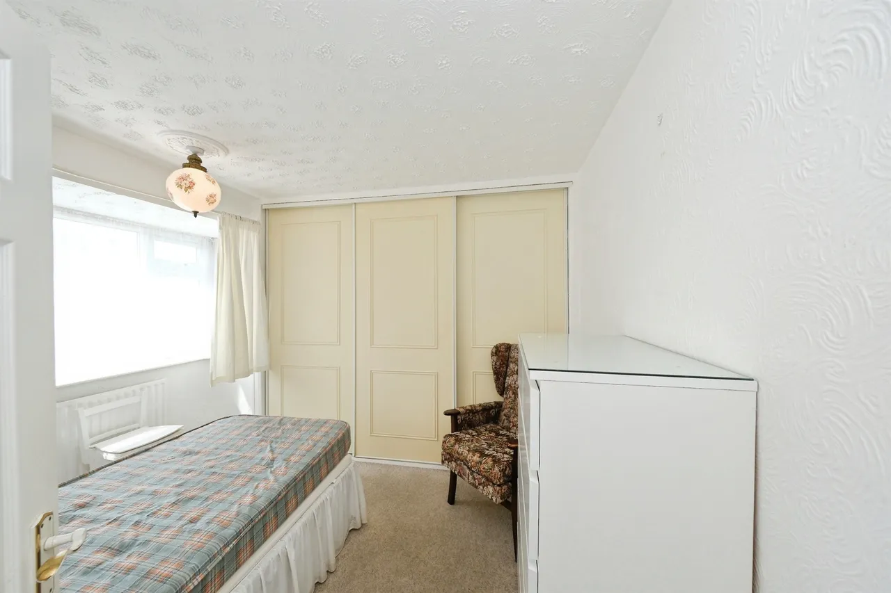 Hobsic Close, Brinsley, NG16, photo 13