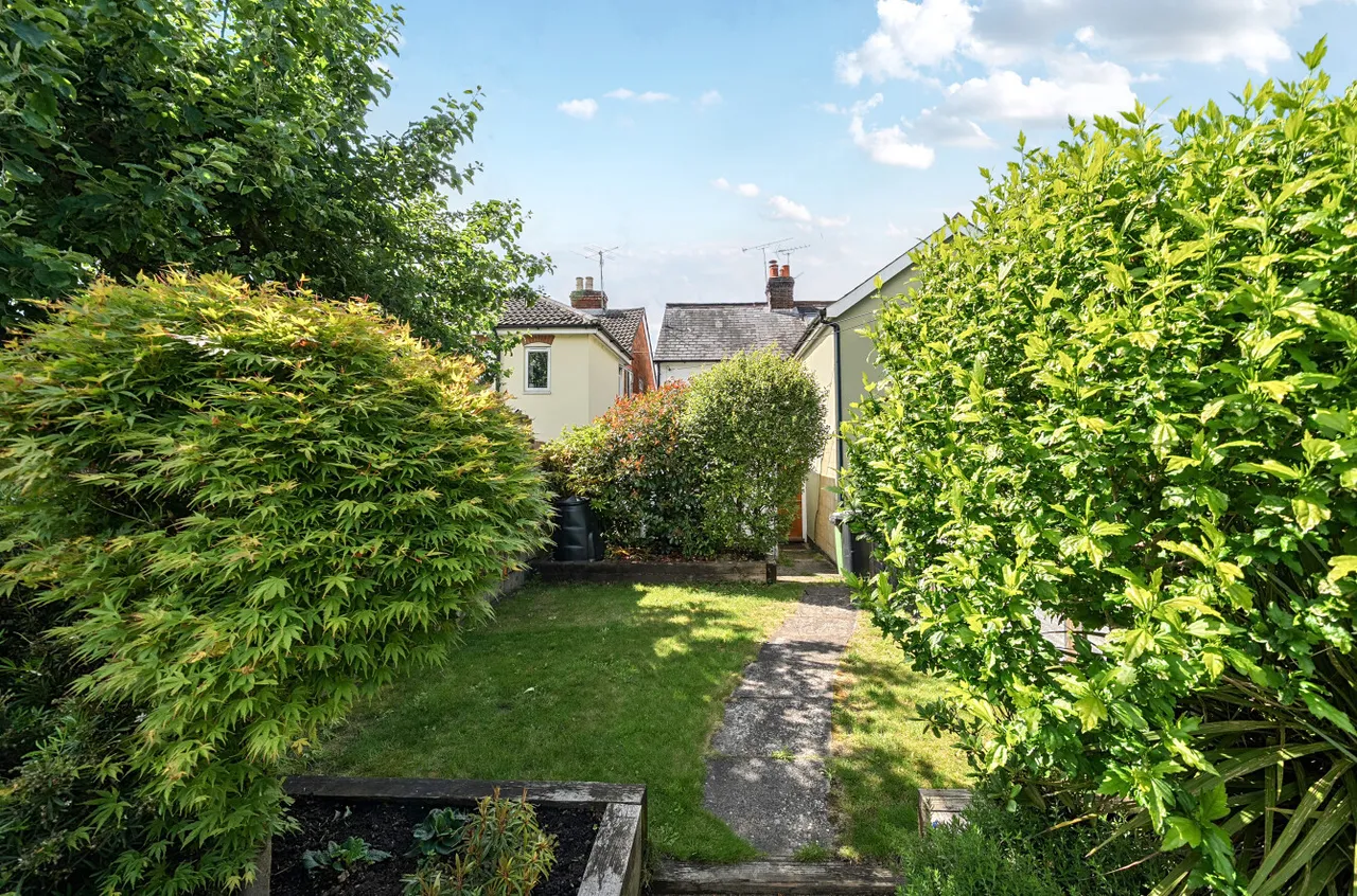 Old Acre Road, Alton, GU34, photo 10