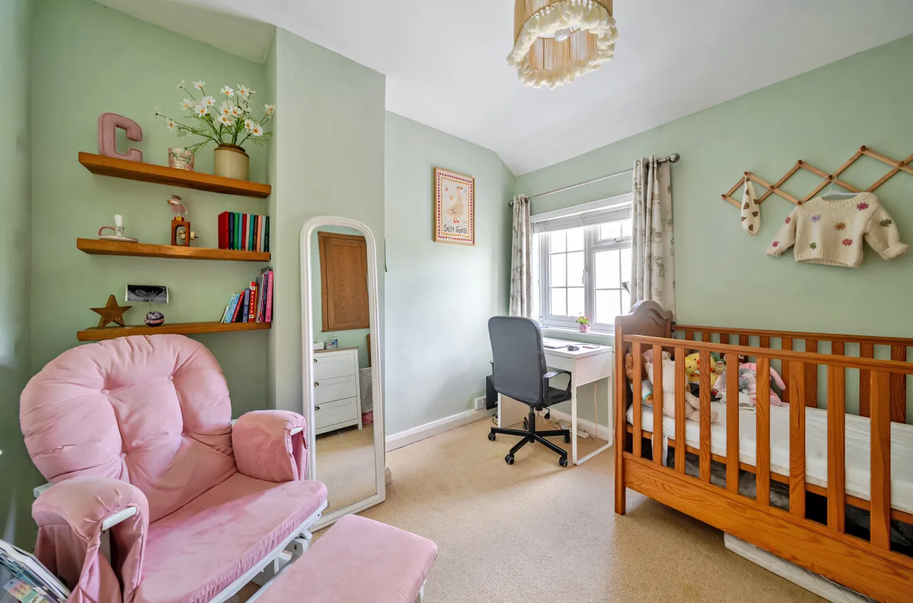 Old Acre Road, Alton, GU34, photo 7