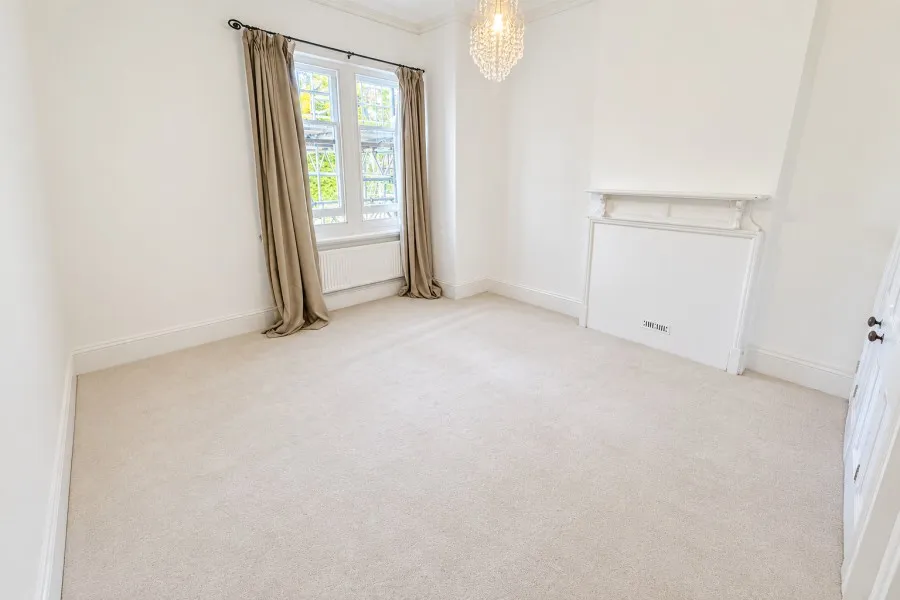 Egerton Road, Weybridge, KT13, photo 10