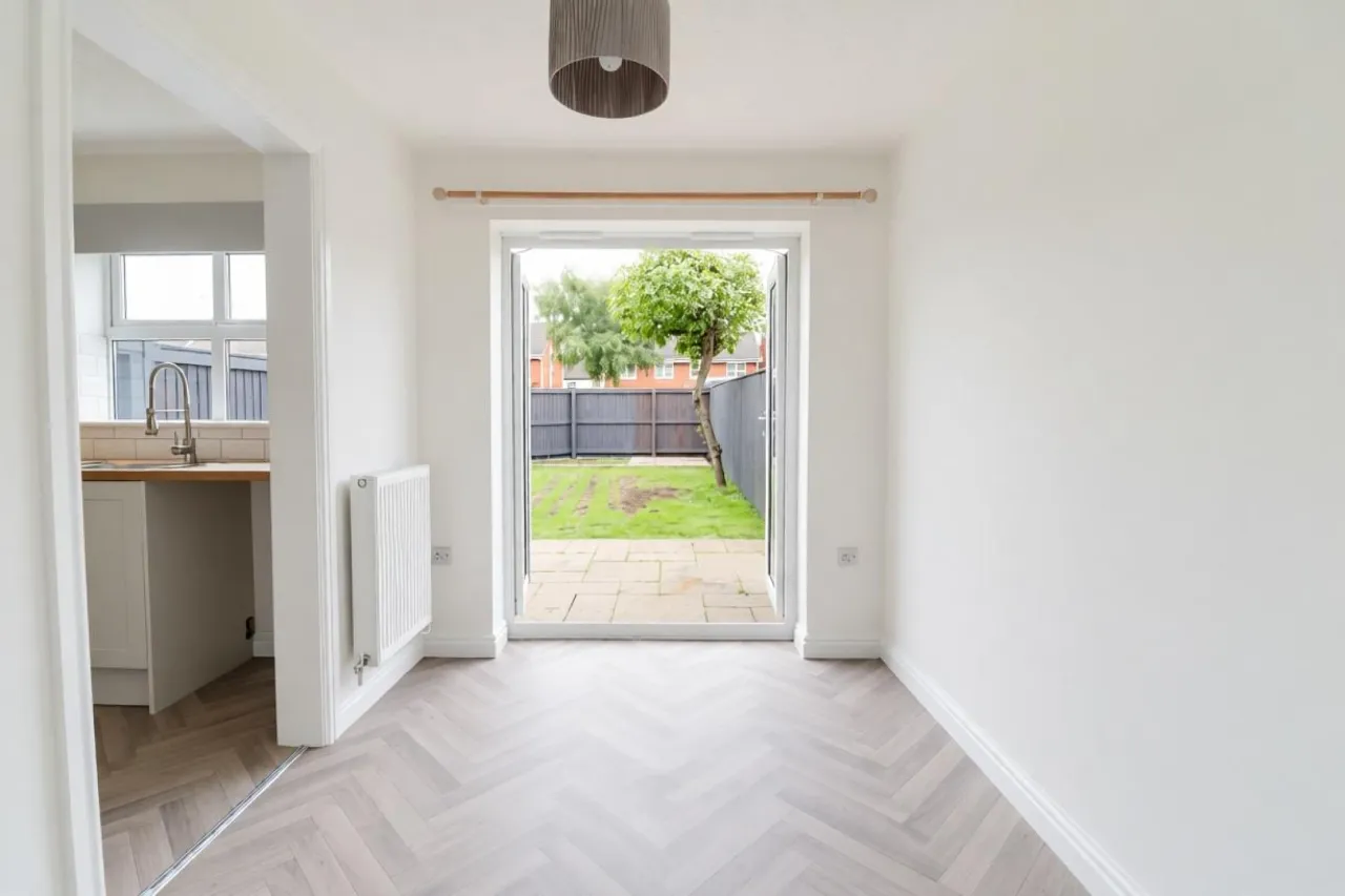 Atholl Avenue, Crewe, photo 15