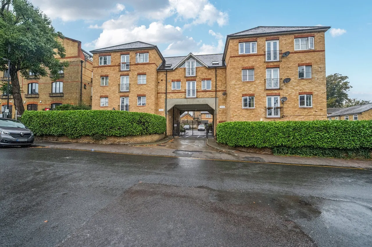 Silverdale, SE26, photo 15