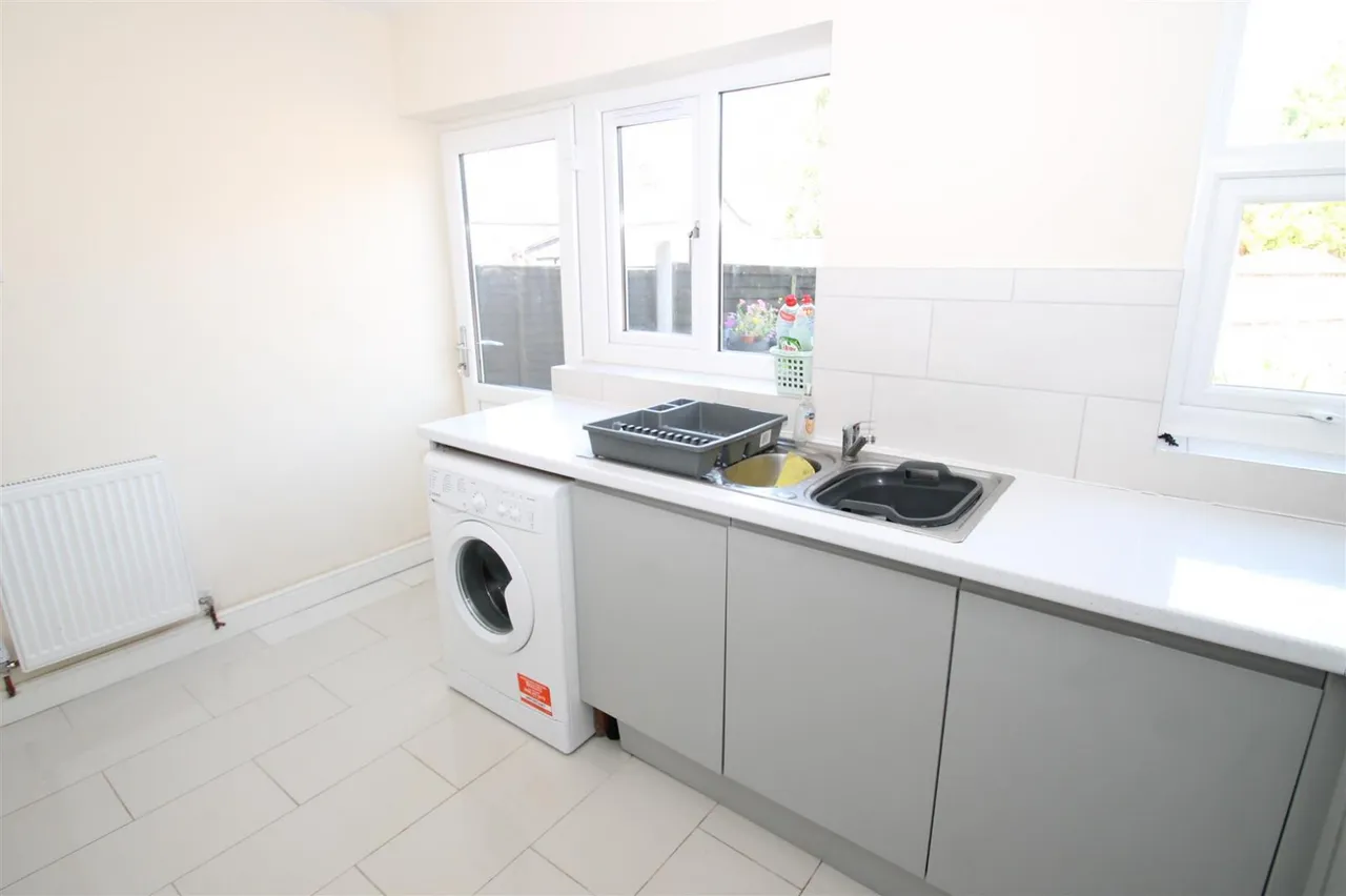 Prescot Road, Stourbridge, photo 14