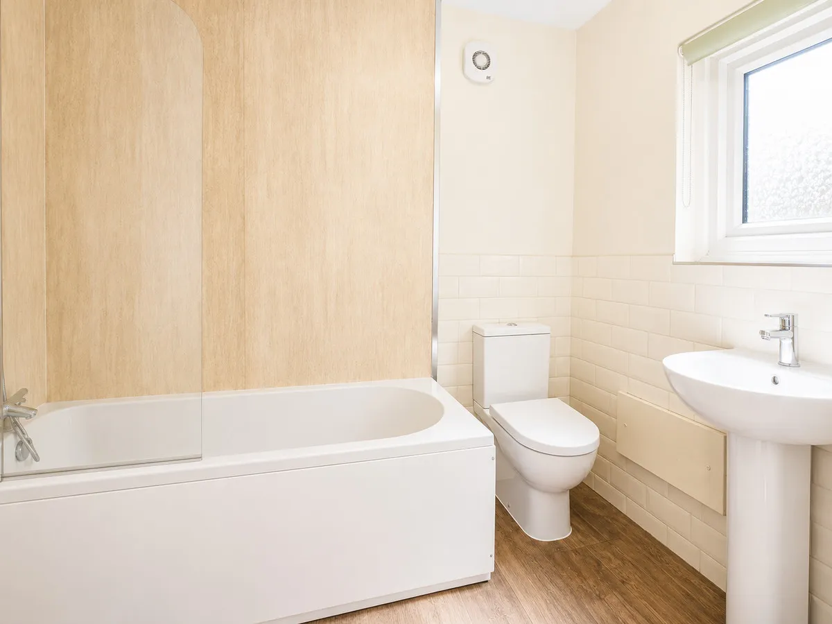 Three Crowns Road, Colchester, CO4 5AD, photo 5