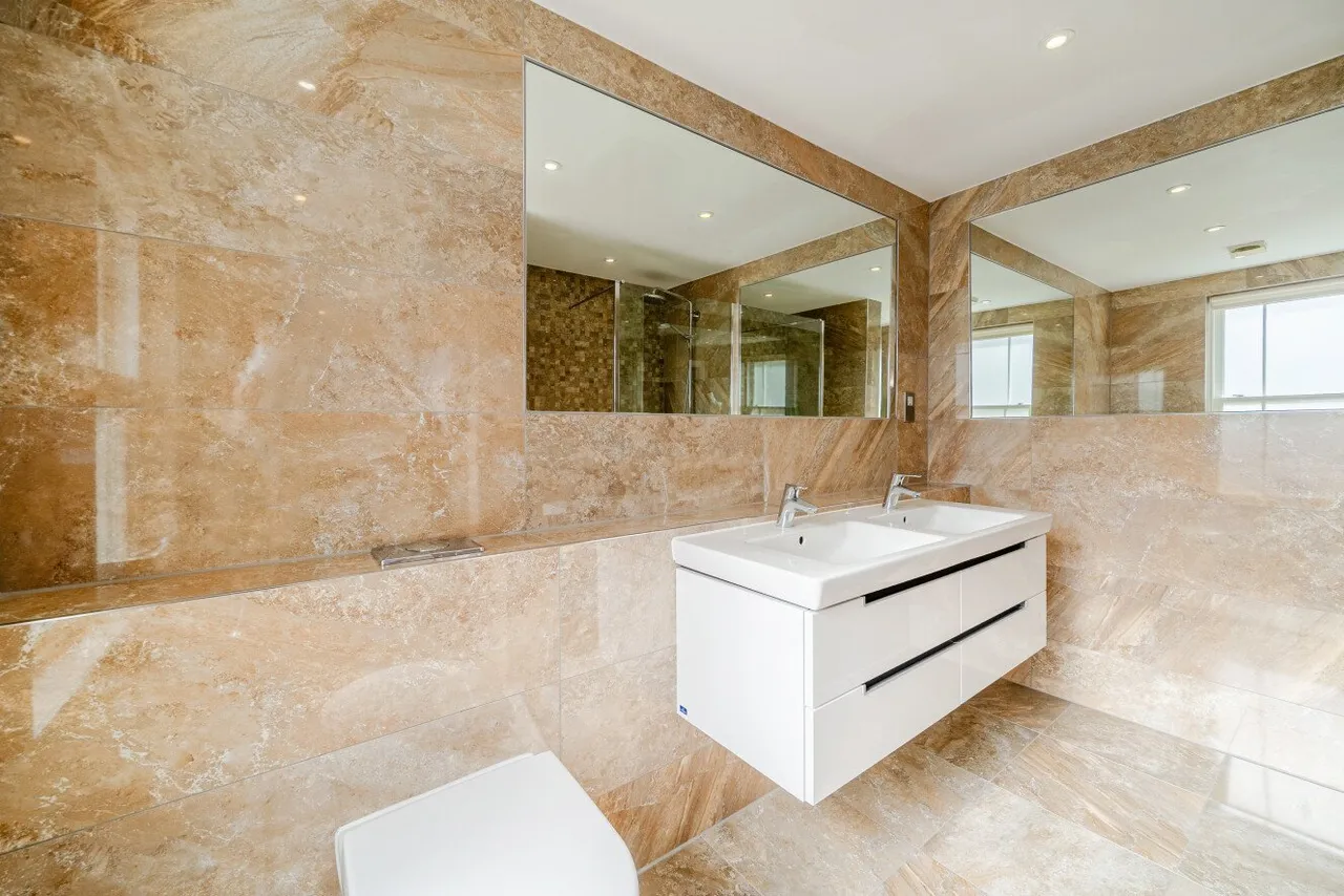 Gunnersbury Mews, Chiswick, W4, photo 13