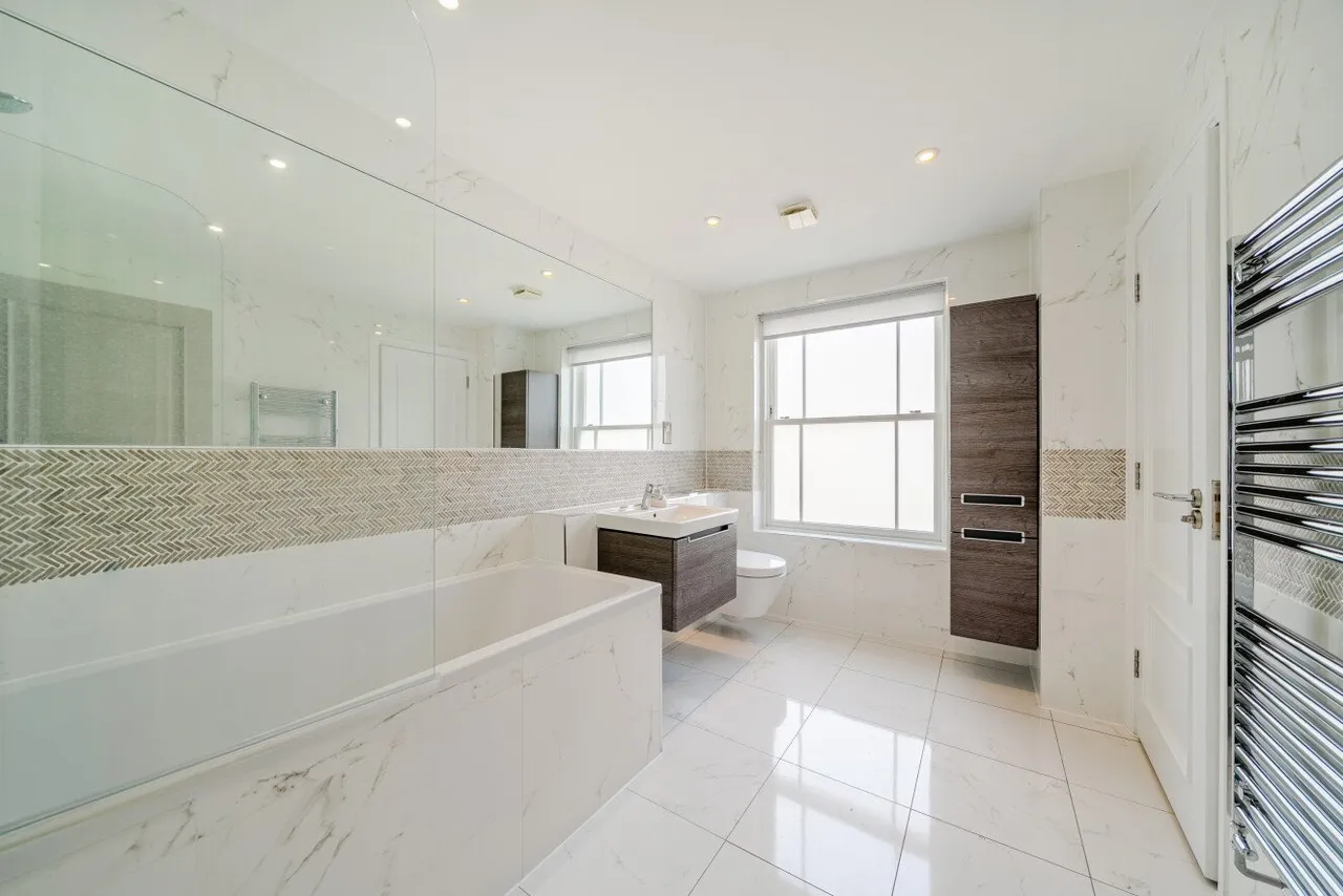 Gunnersbury Mews, Chiswick, W4, photo 4
