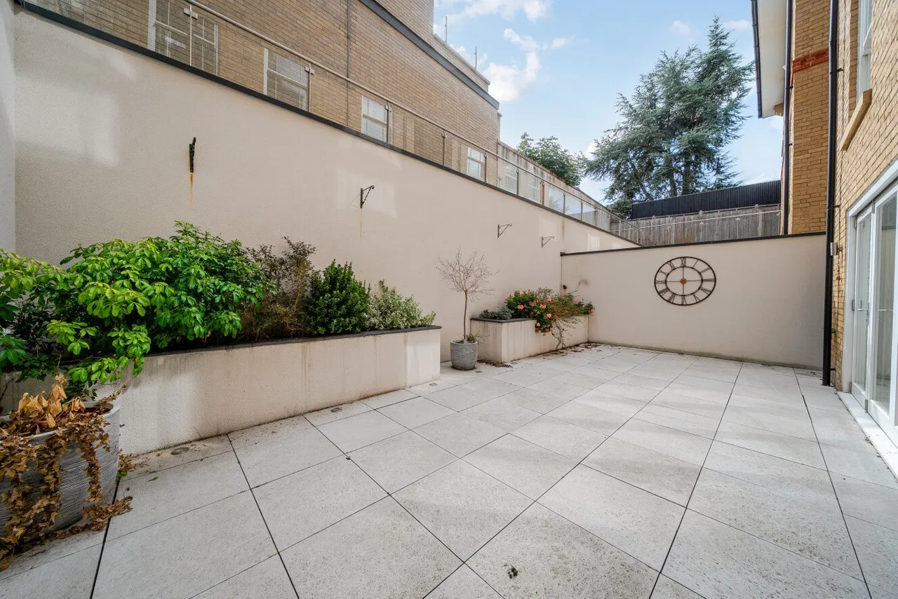 Gunnersbury Mews, Chiswick, W4, photo 9