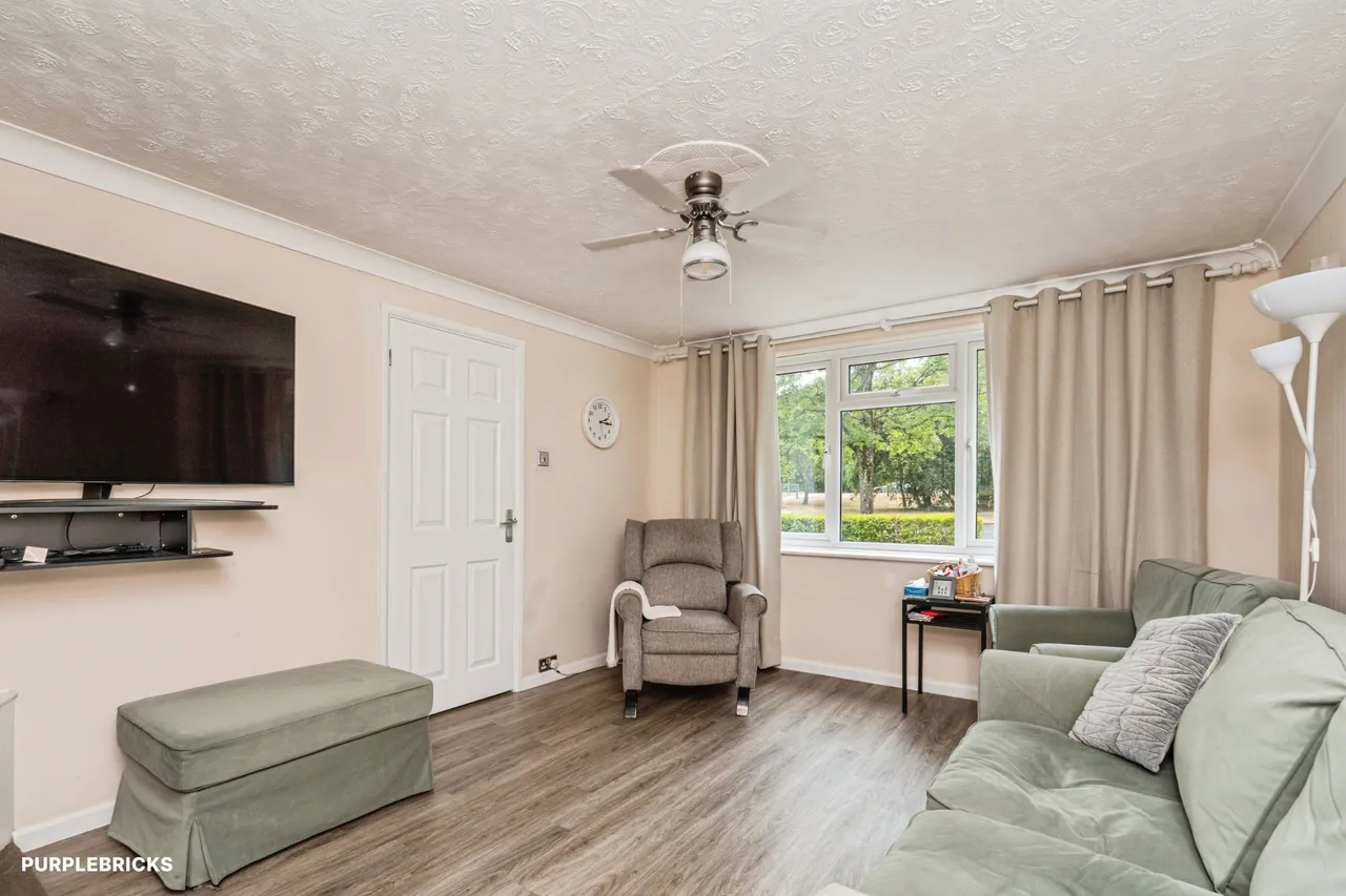 Mansfield Crescent, Bracknell, RG12, photo 10