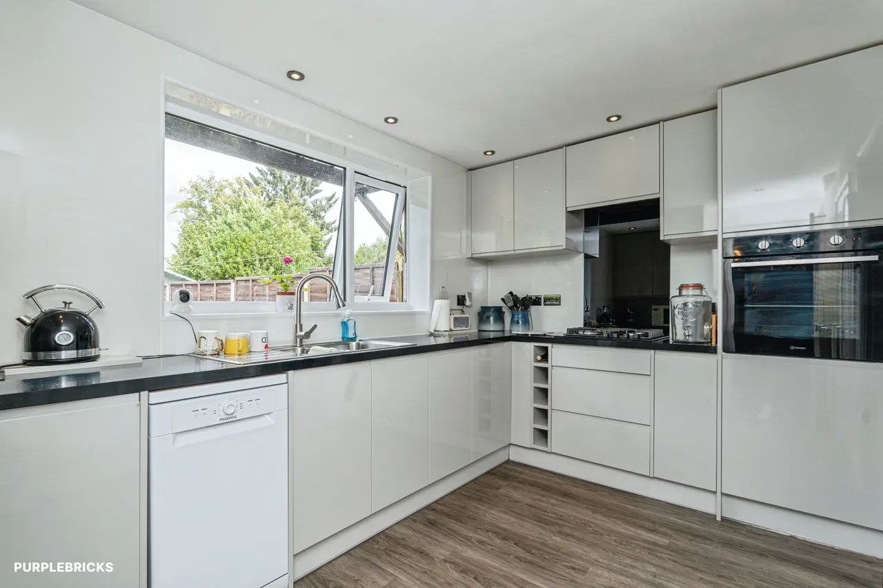 Mansfield Crescent, Bracknell, RG12, photo 5