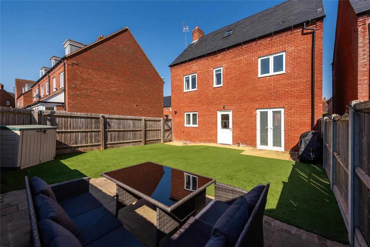 Needlepin Way, Buckingham, MK18, photo 26