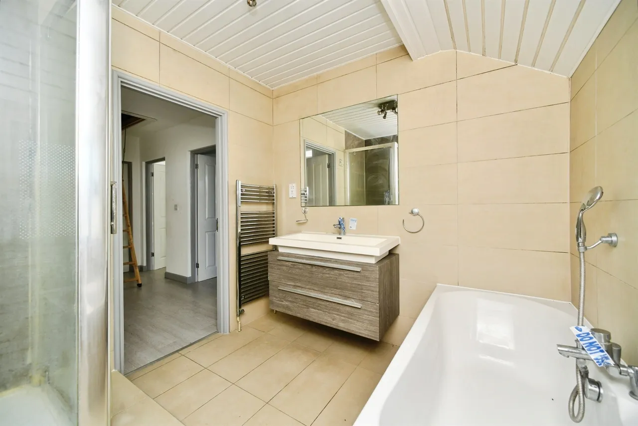 Goldstone Crescent, Hove, BN3, photo 13