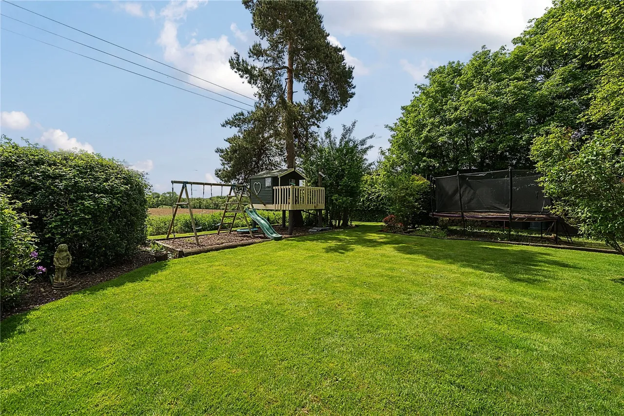 Church Lane, Dogmersfield, Hook, Hampshire, RG27 8SZ, photo 4