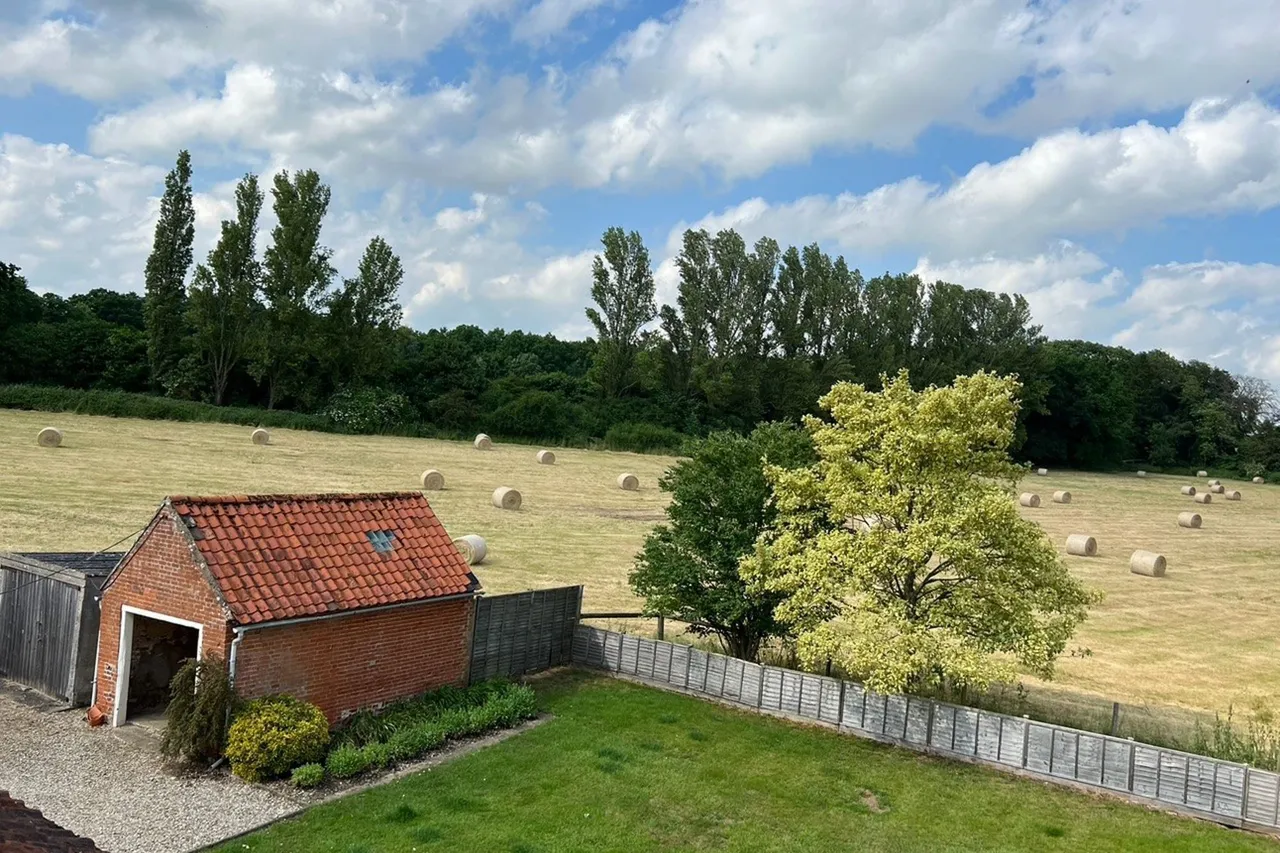 Bradenham, photo 15