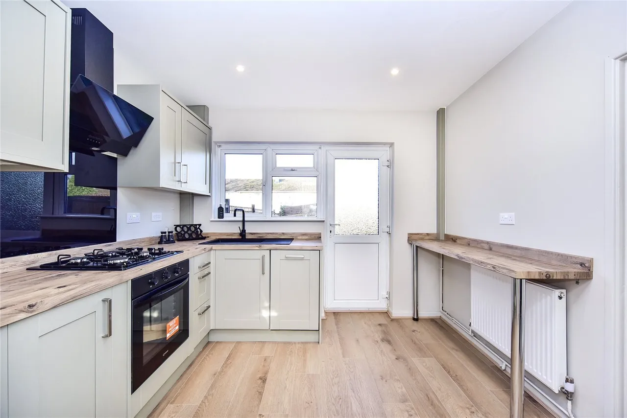 Westmorland Road, MAIDSTONE, Kent, ME15, photo 3