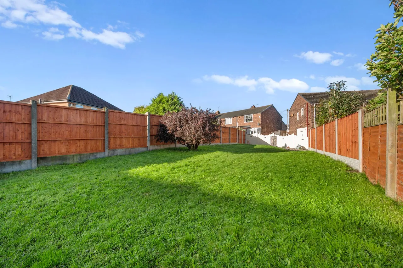 Ridgewood Drive, St. Helens, WA9, photo 31