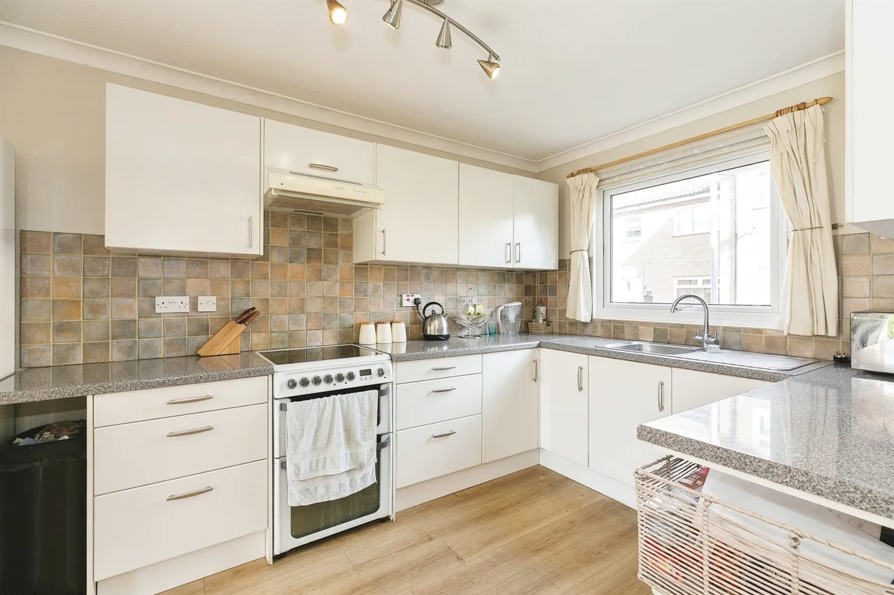 Field Walk, Huntingdon, PE29, photo 2
