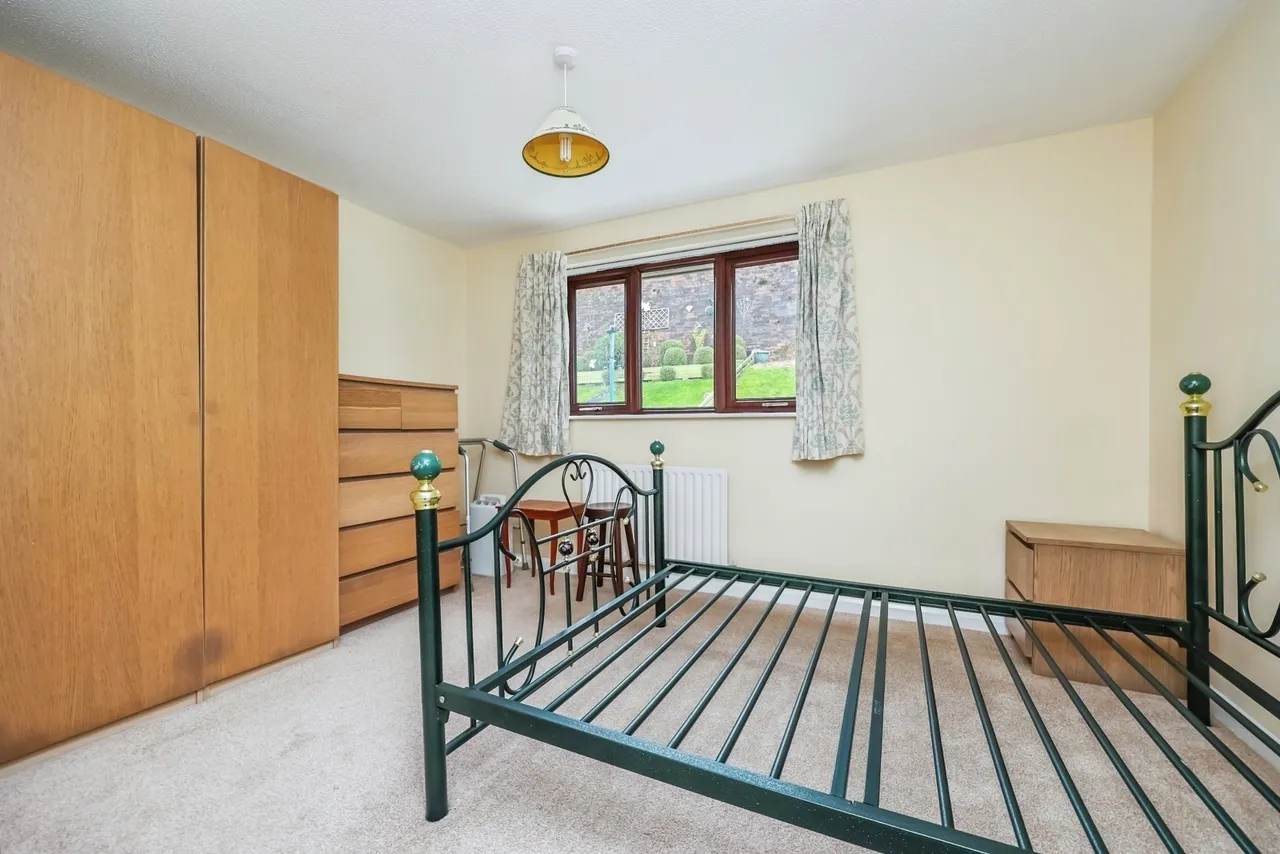 Bramley Court, Kimberley, Nottingham, Nottinghamshire, NG16, photo 13