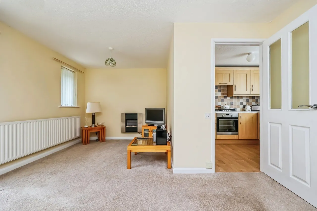 Bramley Court, Kimberley, Nottingham, Nottinghamshire, NG16, photo 8