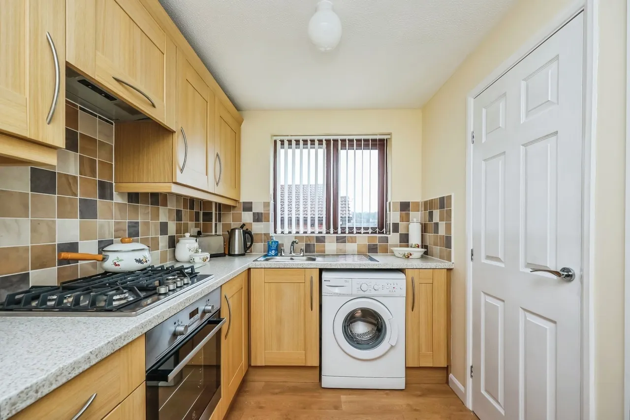 Bramley Court, Kimberley, Nottingham, Nottinghamshire, NG16, photo 11