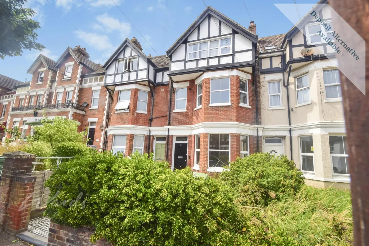 2 bed flat to rent, Connaught Road, Folkestone, CT20