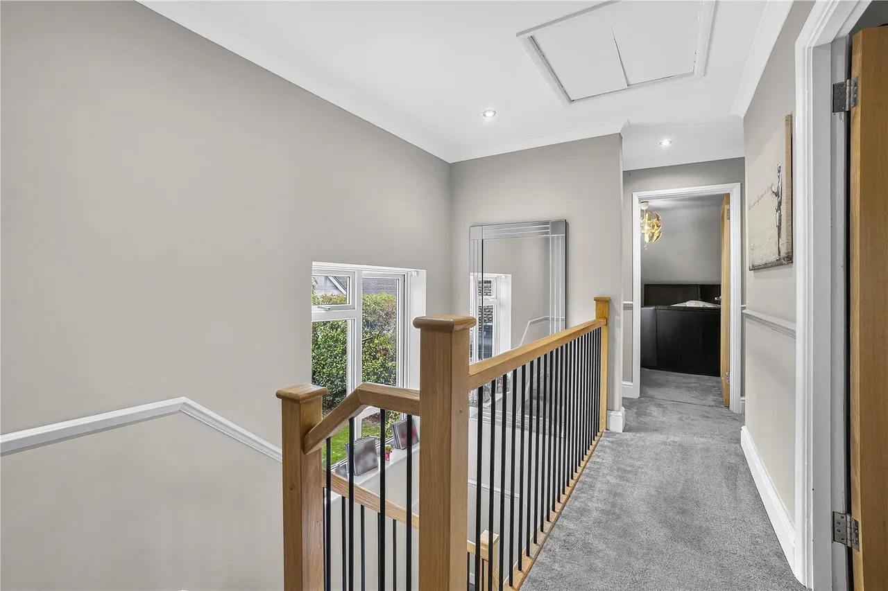 Sefton Close, West End, GU24, photo 13