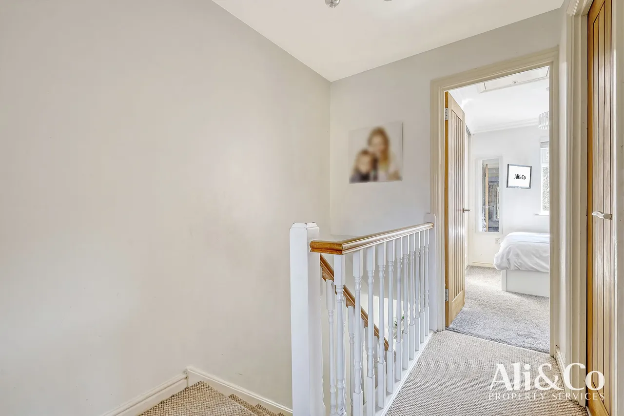 Thistle Close, Basildon, Essex, SS15 5GX, photo 12