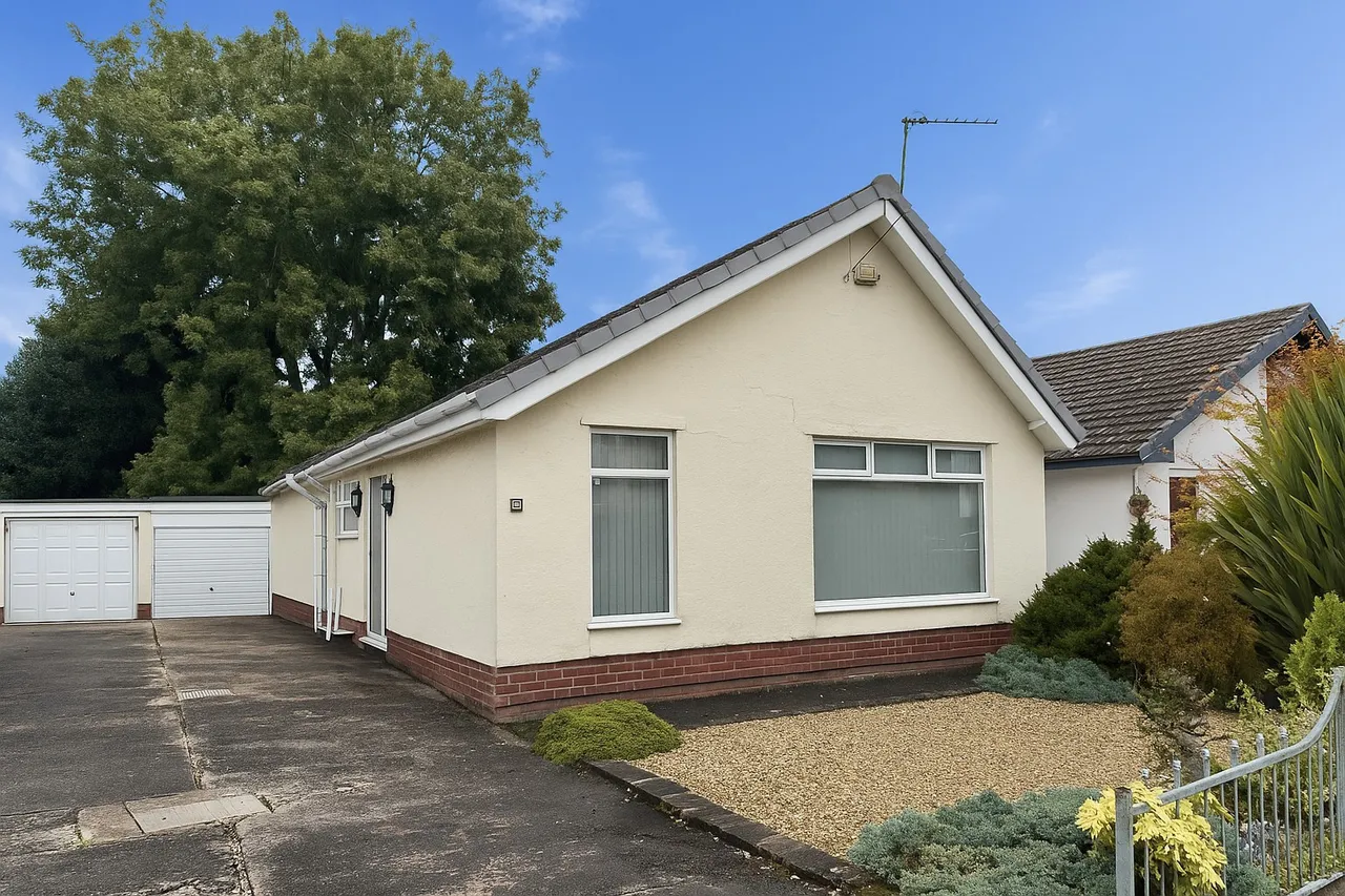 2 bed house for sale — Garrison Road, Fulwood, Lancashire, PR2 8AL