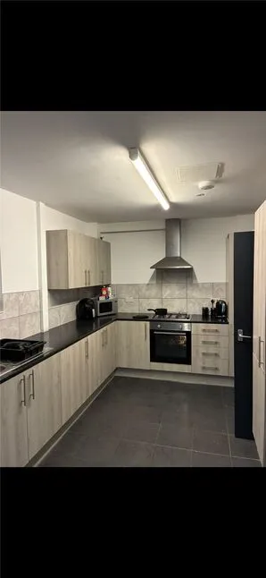 Rownhams Road, Havant, Hampshire, PO9, photo 3