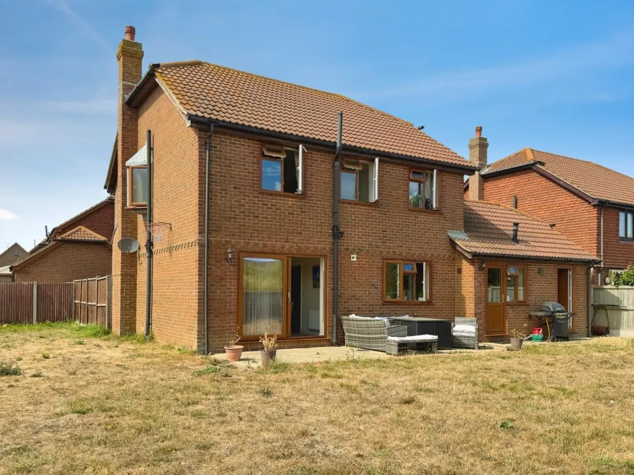Charles Cobb Close, Dymchurch, TN29, photo 15
