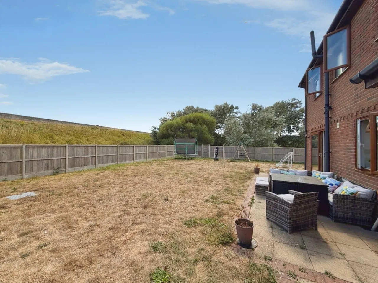 Charles Cobb Close, Dymchurch, TN29, photo 13