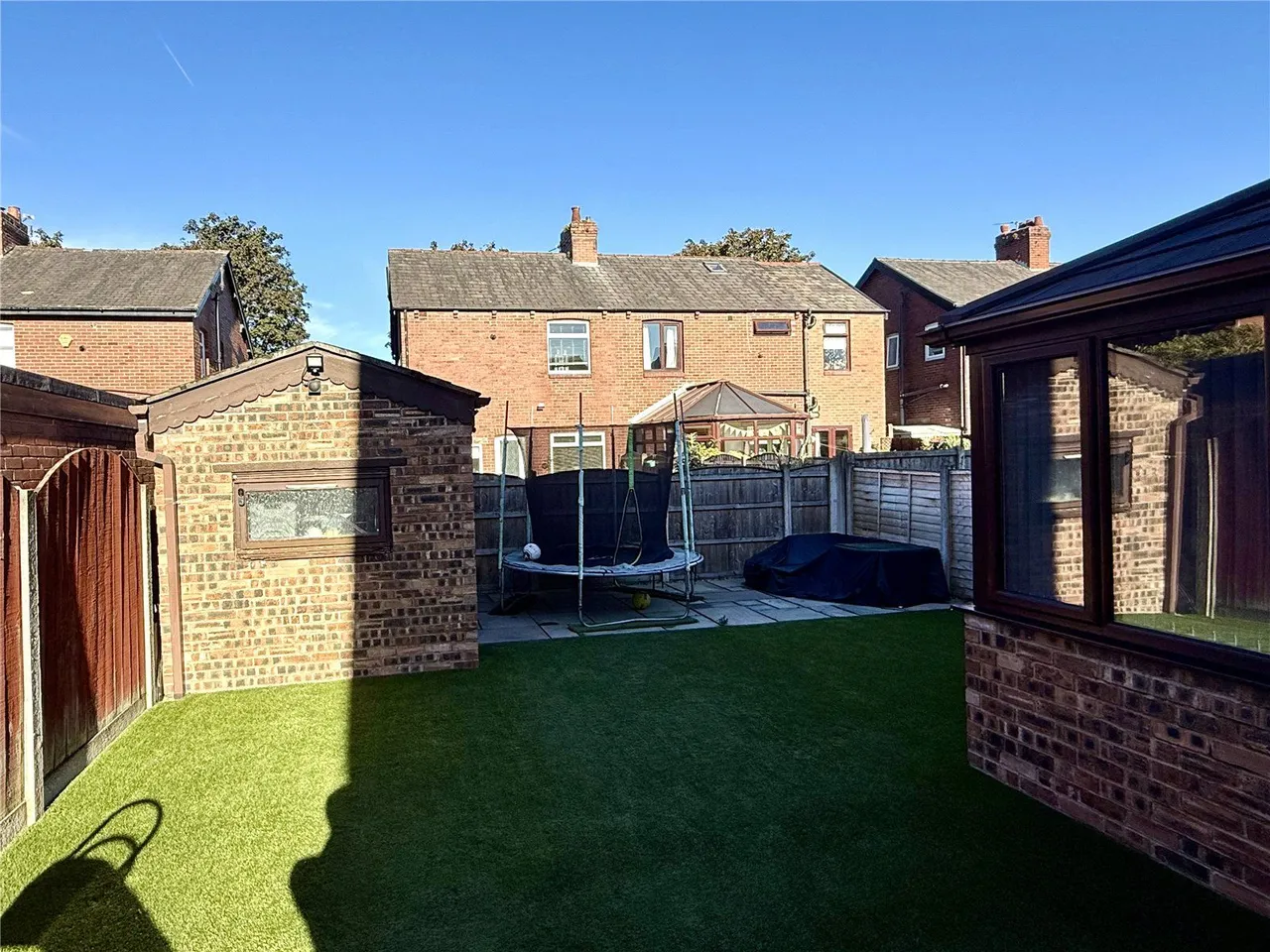 Thatch Leach, Chadderton, OL9, photo 15