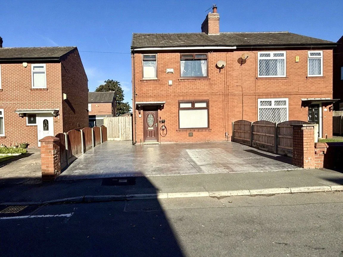 3 bed house for sale, Thatch Leach, Chadderton, OL9