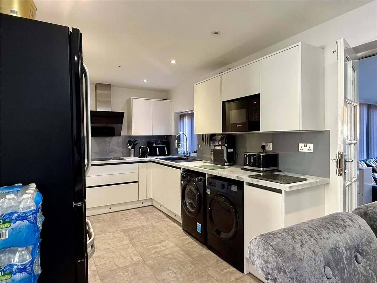 Thatch Leach, Chadderton, OL9, photo 6