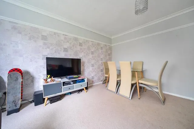The Bourne, Bovingdon, HP3, photo 9