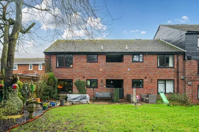 The Bourne, Bovingdon, HP3, photo 17