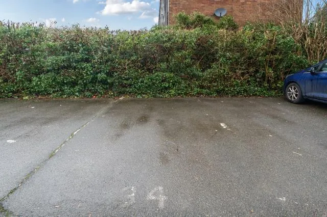The Bourne, Bovingdon, HP3, photo 3