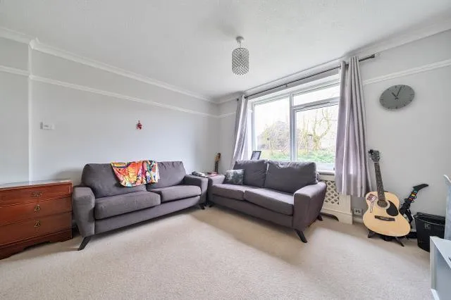 The Bourne, Bovingdon, HP3, photo 8