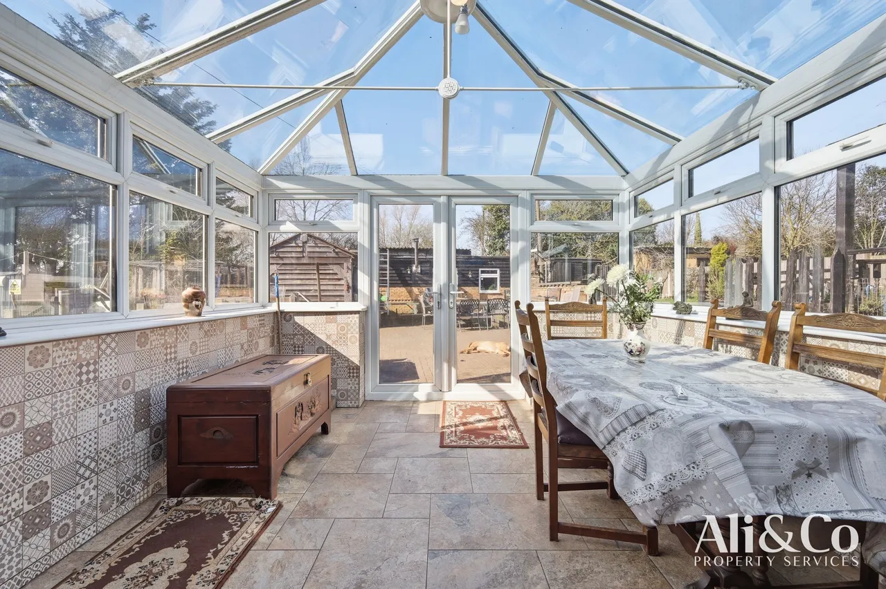 Marshfoot Road, Grays, Essex, RM16 4LU, photo 11