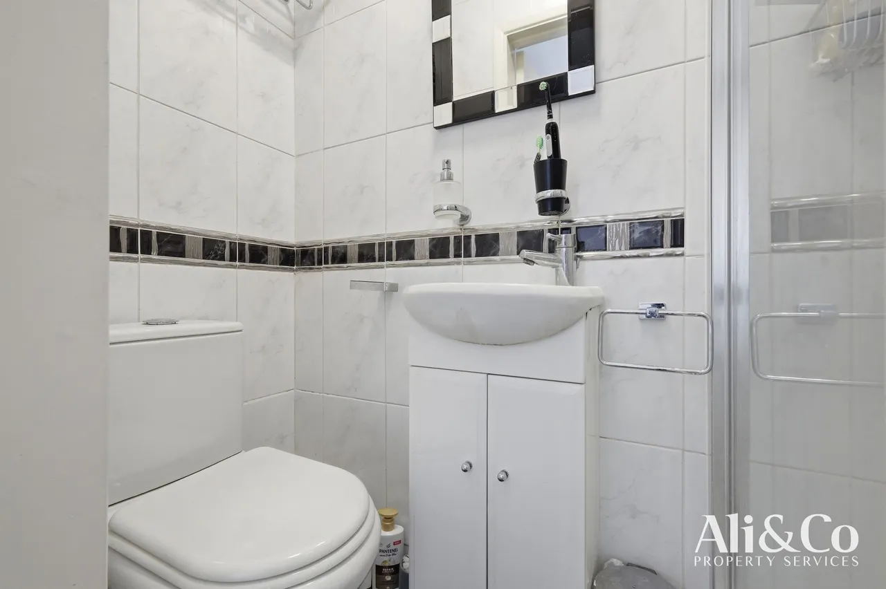 Marshfoot Road, Grays, Essex, RM16 4LU, photo 19