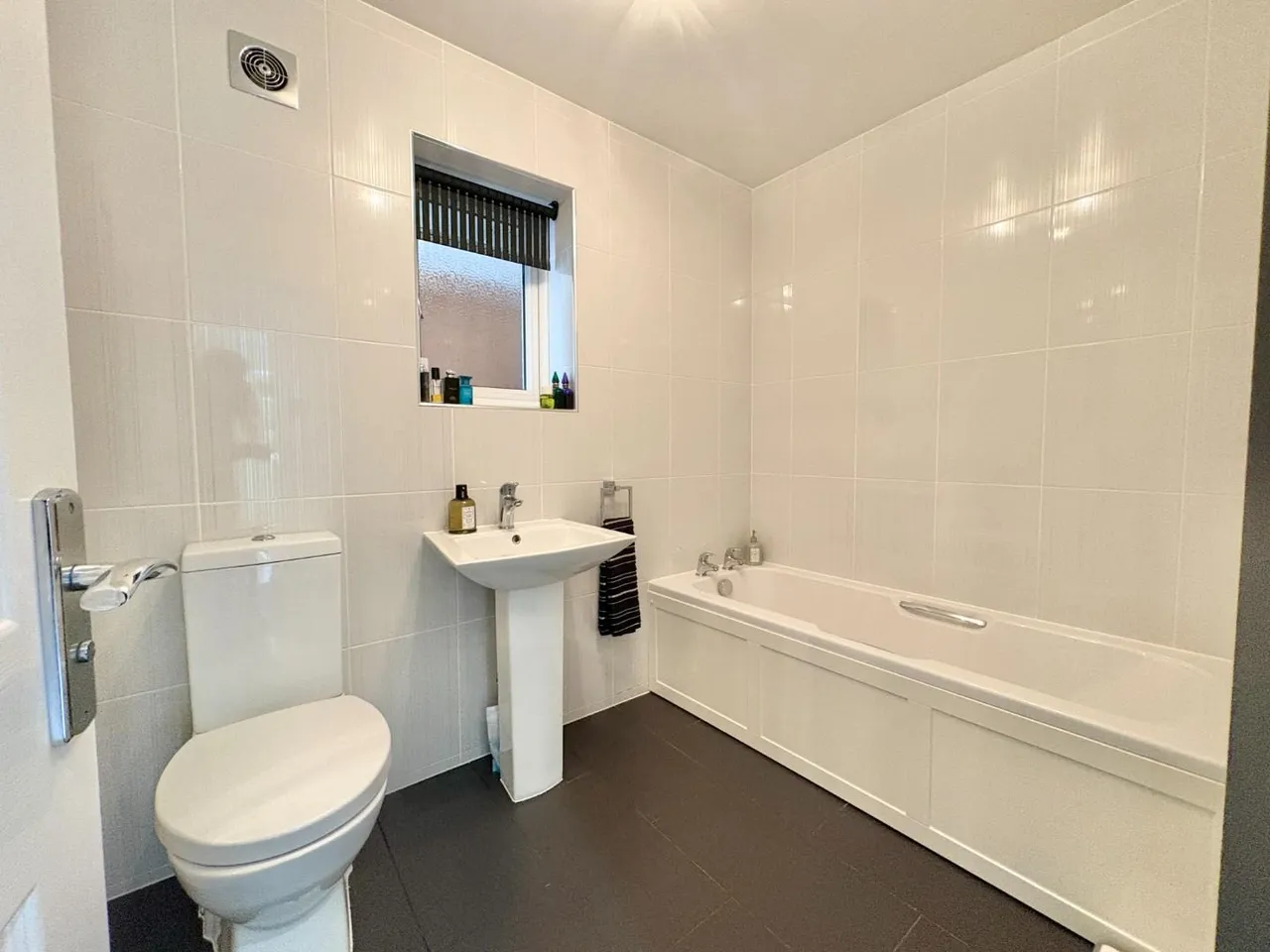 Heatherburn Court, Newton Aycliffe, DL5, photo 15