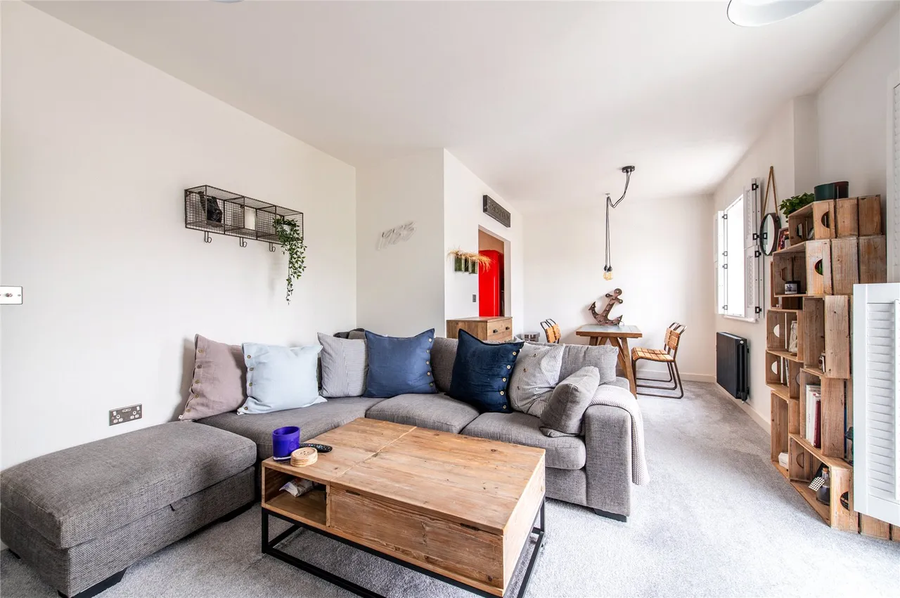 Tarragon Road, Maidstone, ME16, photo 13