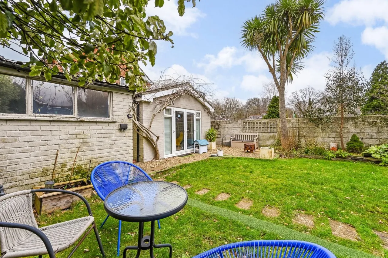 Lyndhurst, SO43, photo 24
