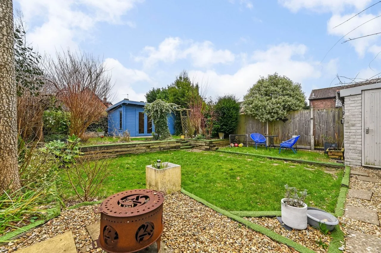 Lyndhurst, SO43, photo 11