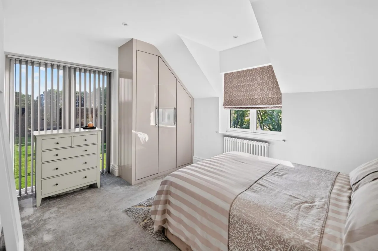 London Road, Middleton, B78, photo 22
