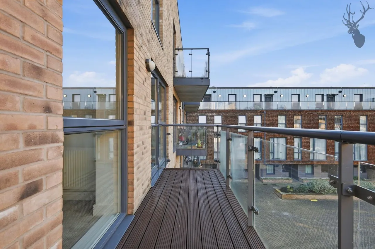 Gunmakers Lane, London, E3, photo 4