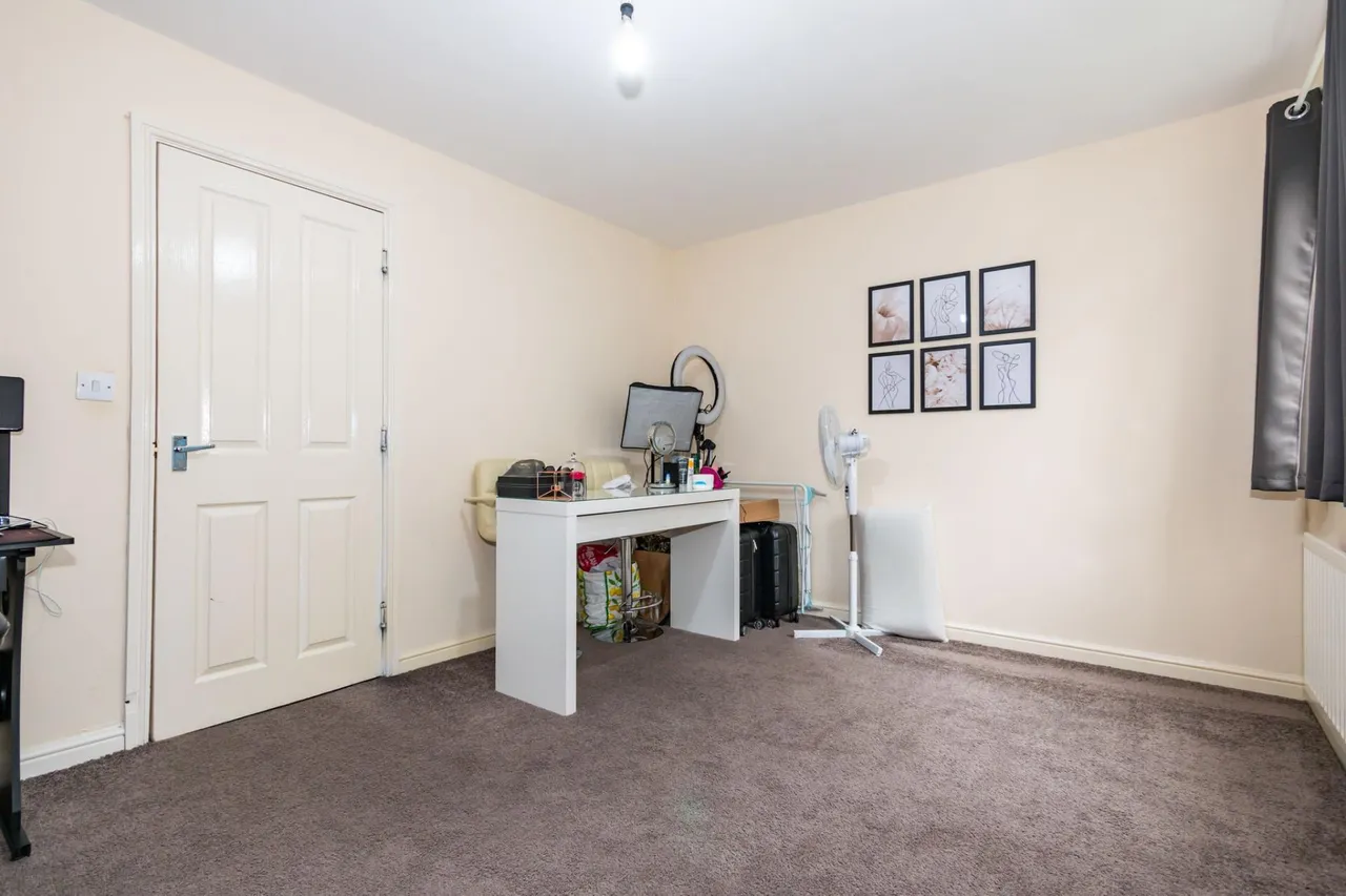 Saddlecote Close, Manchester, M8, photo 4