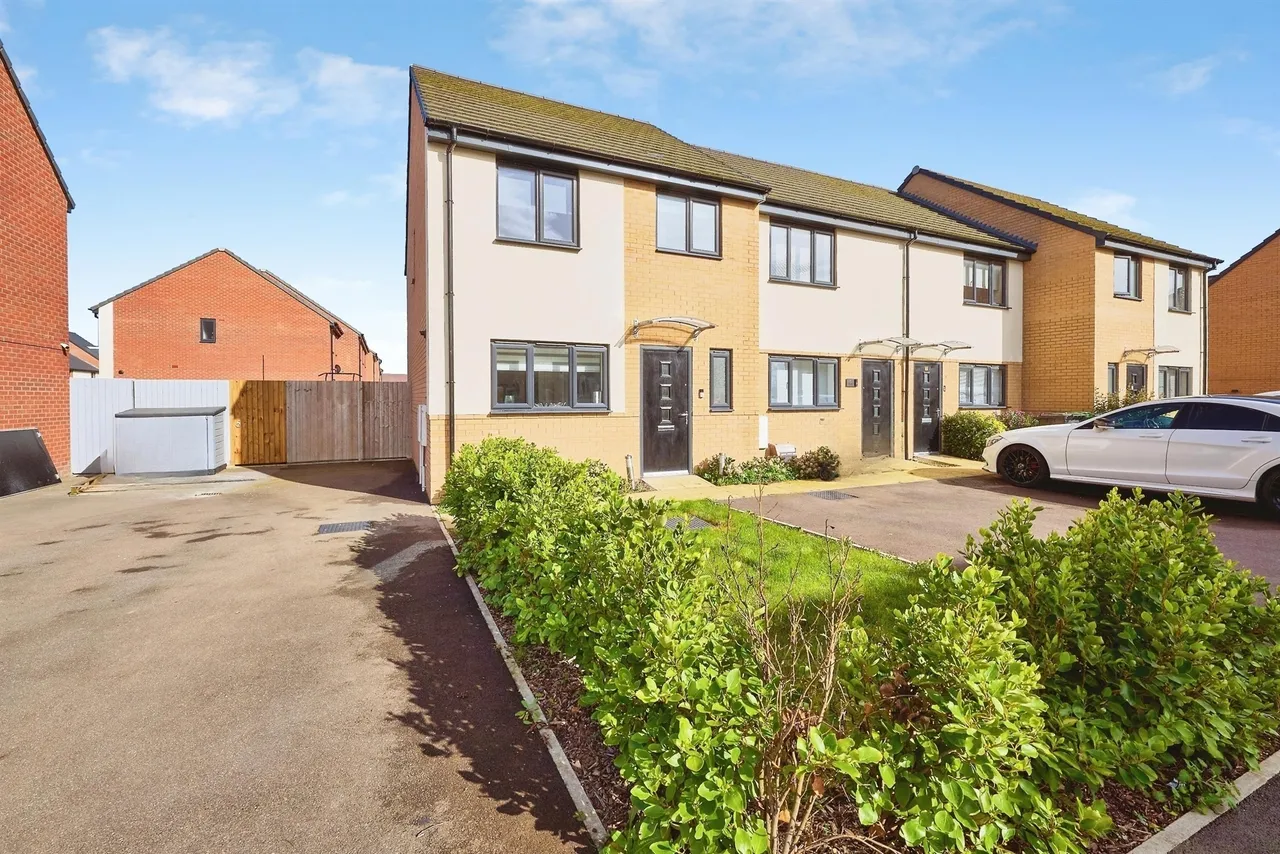 3 bed house for sale, Noble Close, Peterborough, PE4