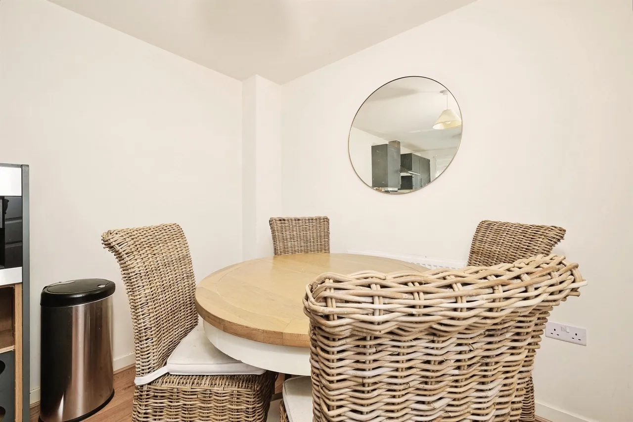 Noble Close, Peterborough, PE4, photo 3
