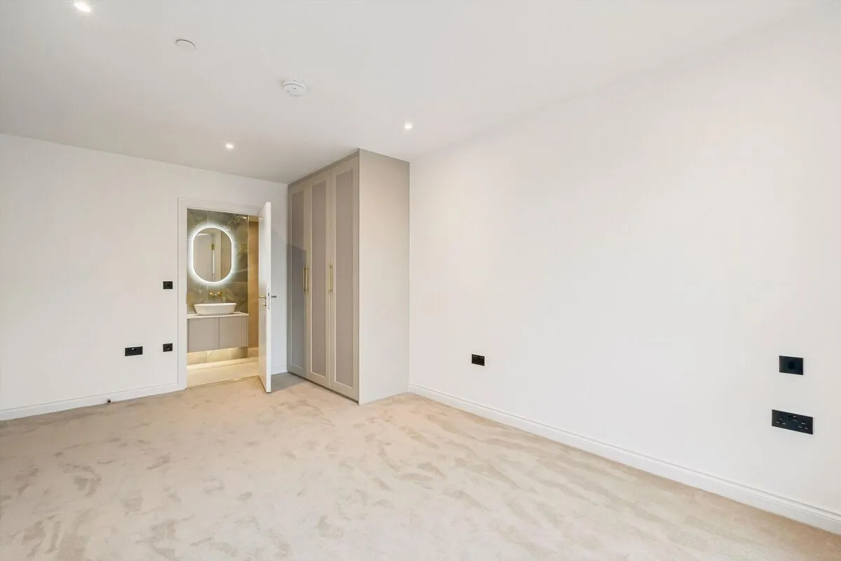 Potters Road, London, SW6, photo 18
